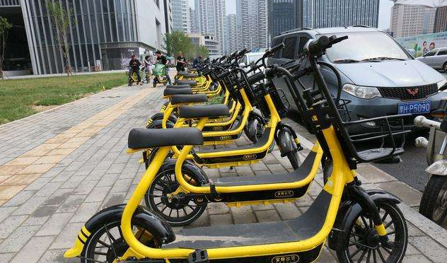 共享電動(dòng)車