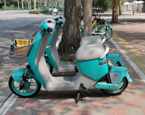 針對(duì)共享電動(dòng)車載人現(xiàn)象，亦強(qiáng)科技研發(fā)部出手啦圖片